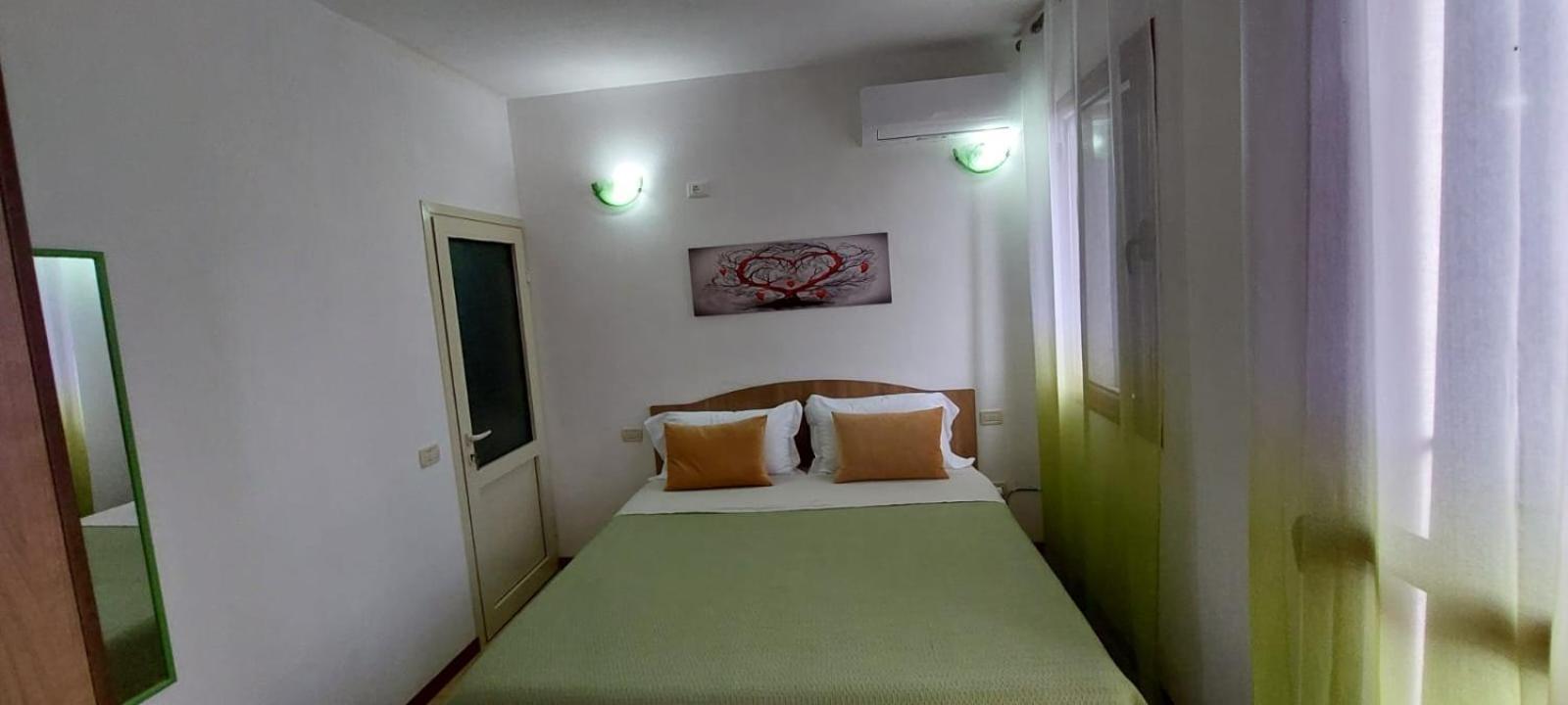 Bed and breakfast Marku *